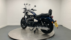 Royal Enfield Super Meteor 650 Top (23MY)